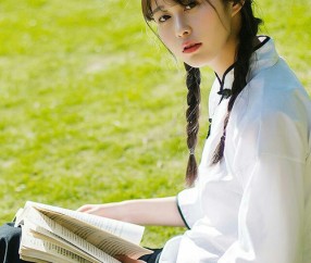 怀孕初期裤子怎么会勒（怀孕初期裤子怎么会勒出印子）