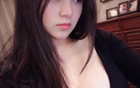 怀孕初期见红疼不疼（孕初期见红了）